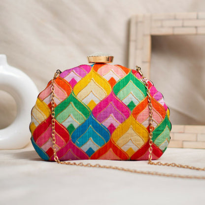 Fabric Clutches in New Shape